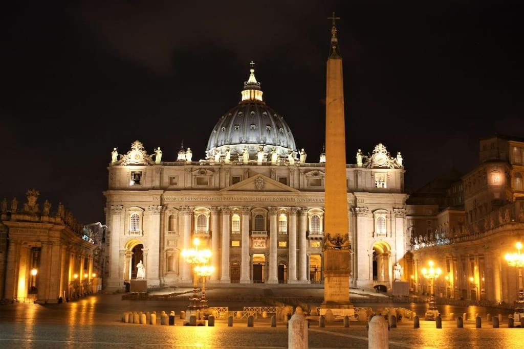 A Due Passi Da San Pietro Bed & Breakfast Roma Dış mekan fotoğraf